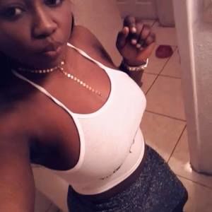 Meet your Posher, Zoe